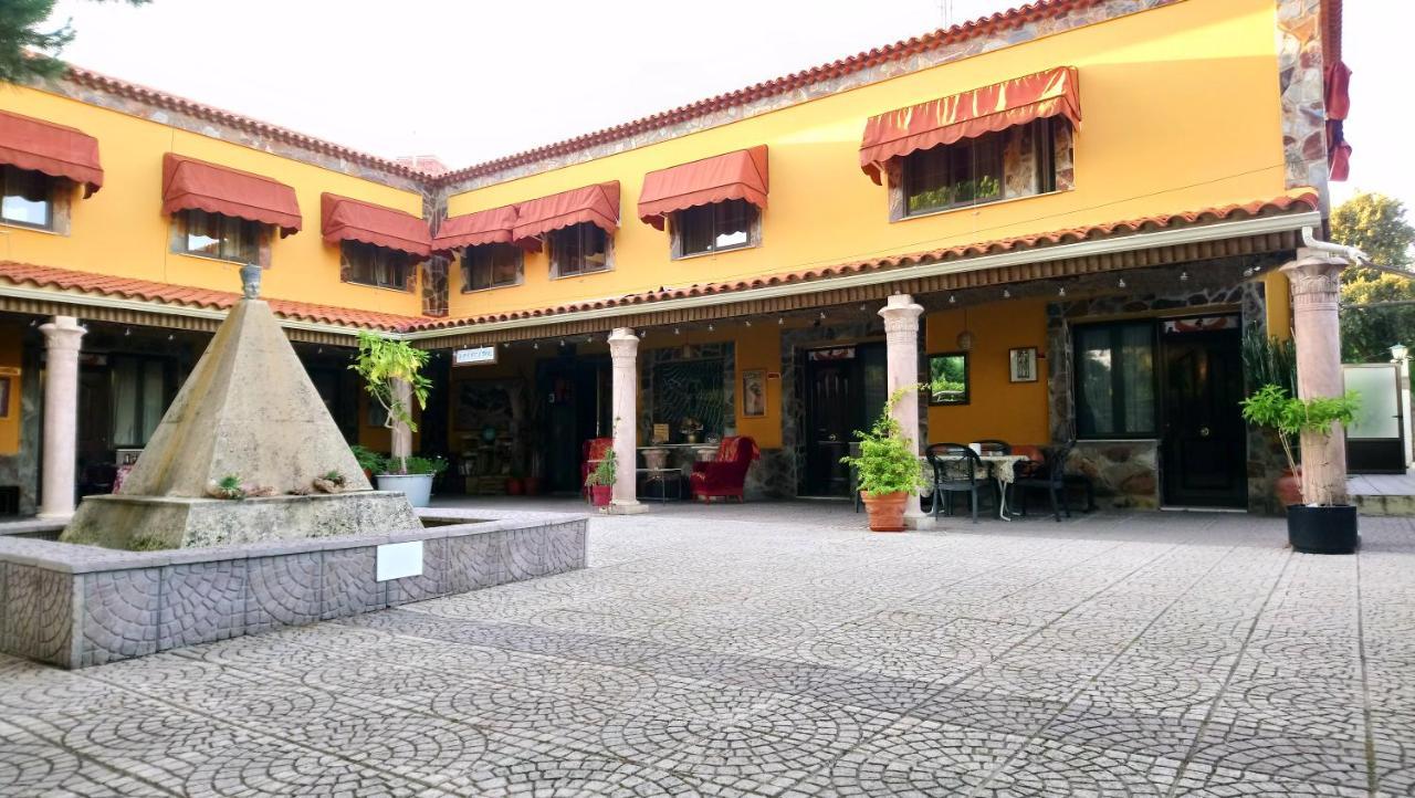 Isis De Cuenca Alojamiento Superior Arcas Esterno foto